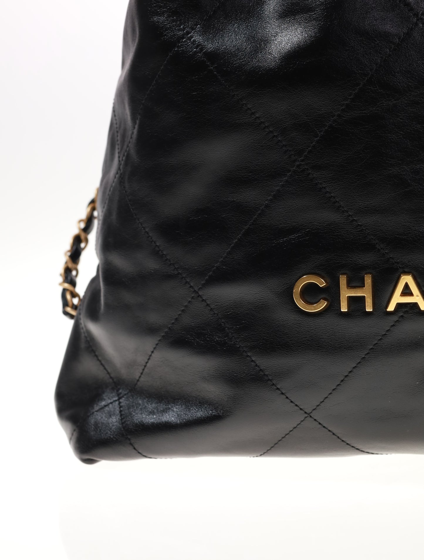 CHANEL 22 Backpack Calf Rucksack Black Schwarz/Gold AS331B0803