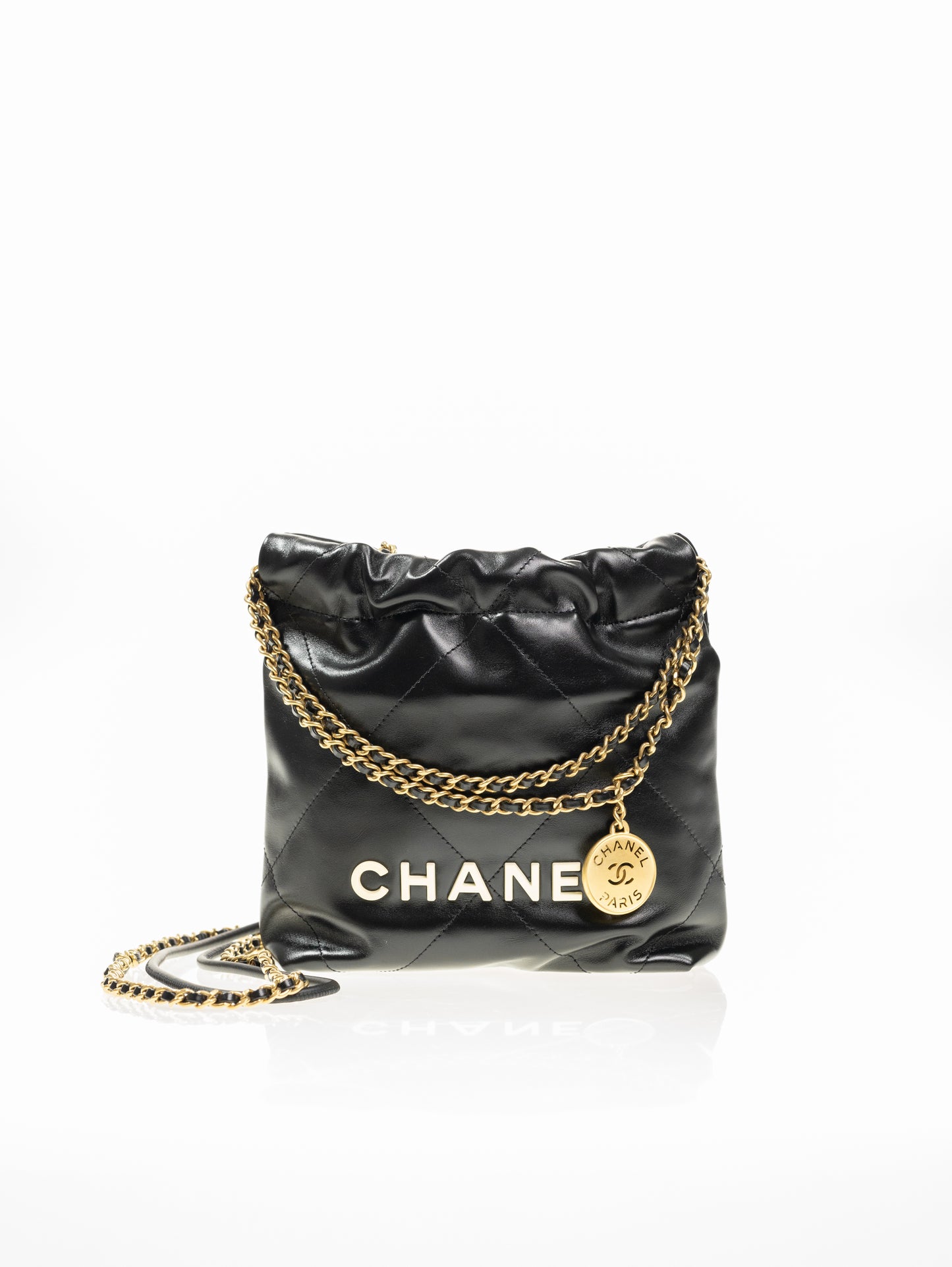 CHANEL 22 Mini Hobo Leder Bag Schwarz / Gold