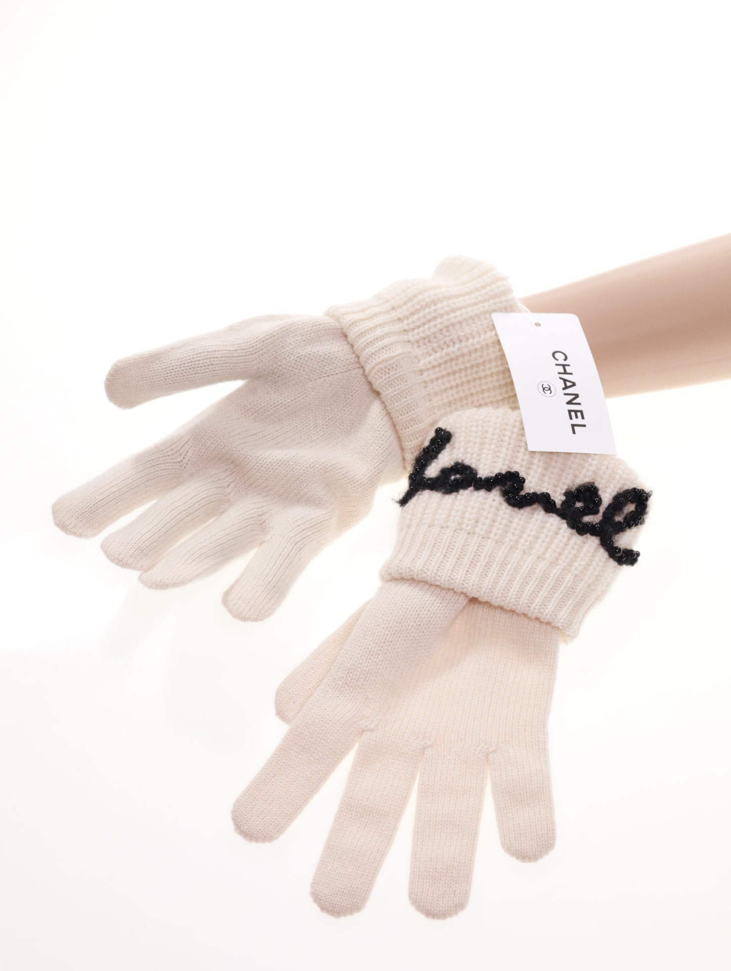 CHANEL leather gloves CC Gloves size 7.5 fingerless