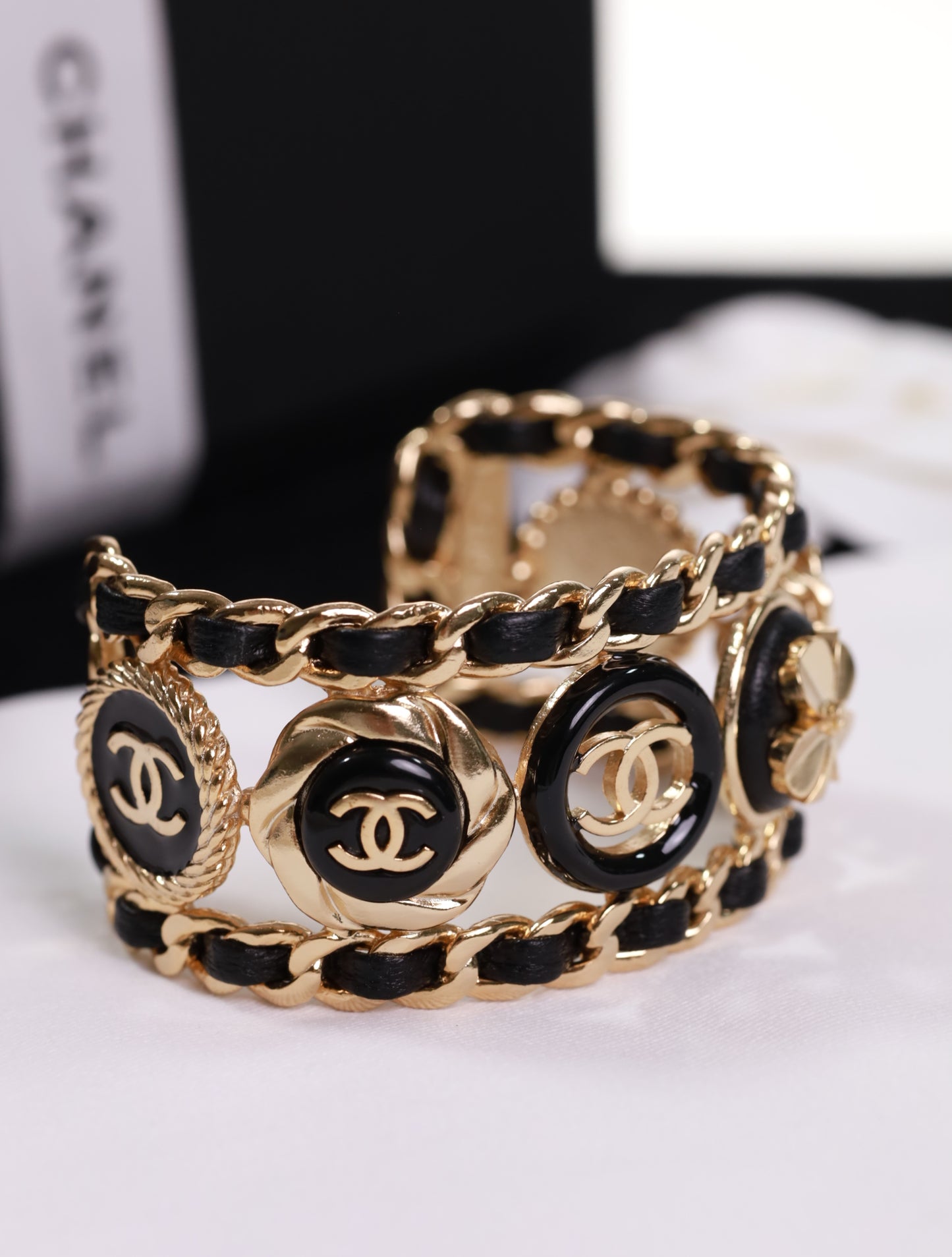 CHANEL bracelet bangle gold with XXL CC