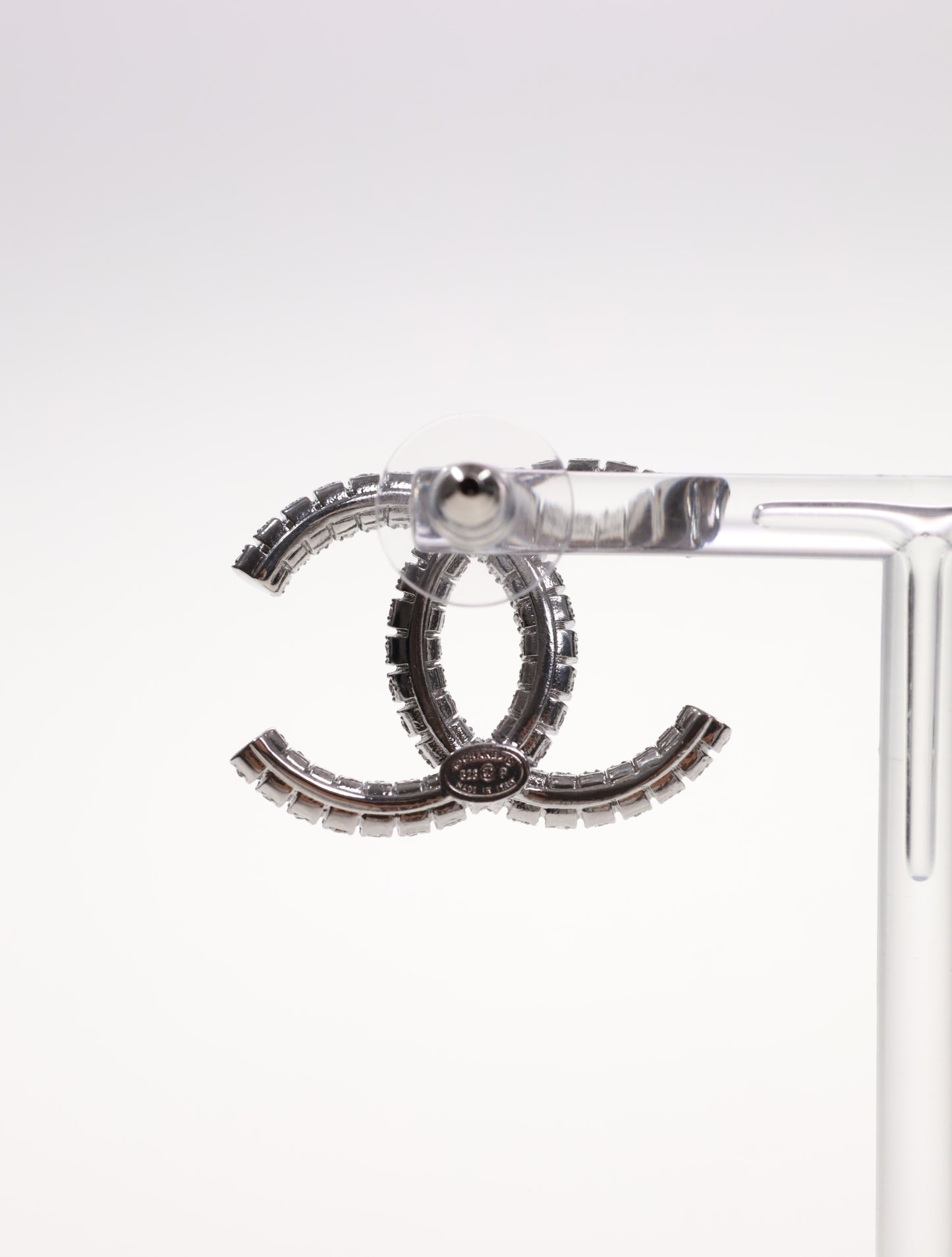 CHANEL Ohrringe Ohrstecker großes CC Silber mit Strass