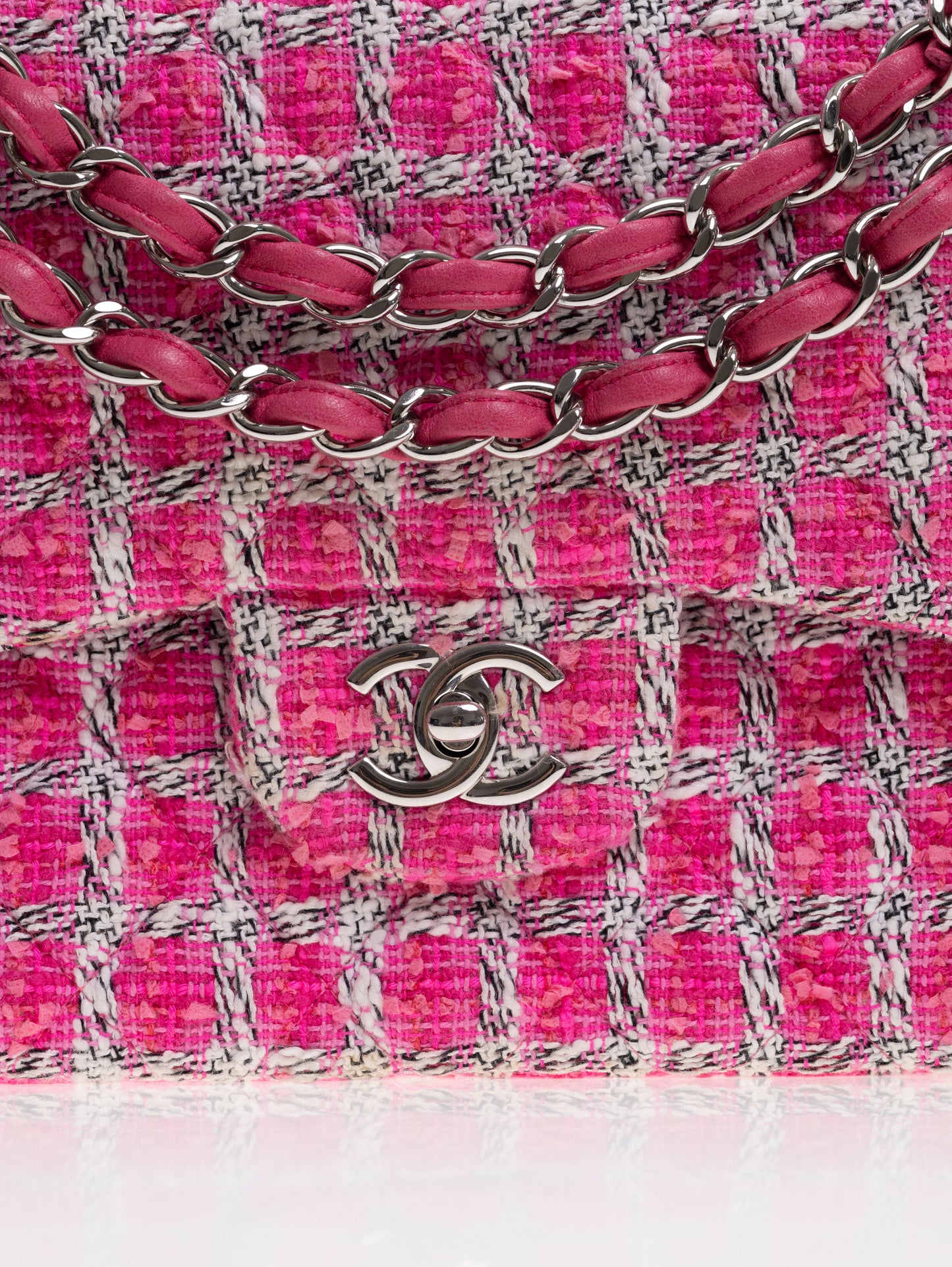 CHANEL Timeless Double Flapbag Tweed Pink Weiß