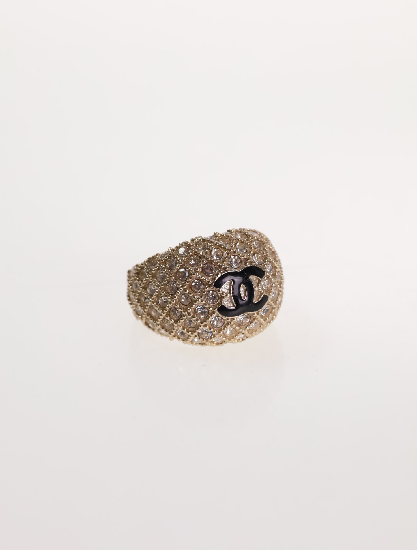 CHANEL Ring Kristall