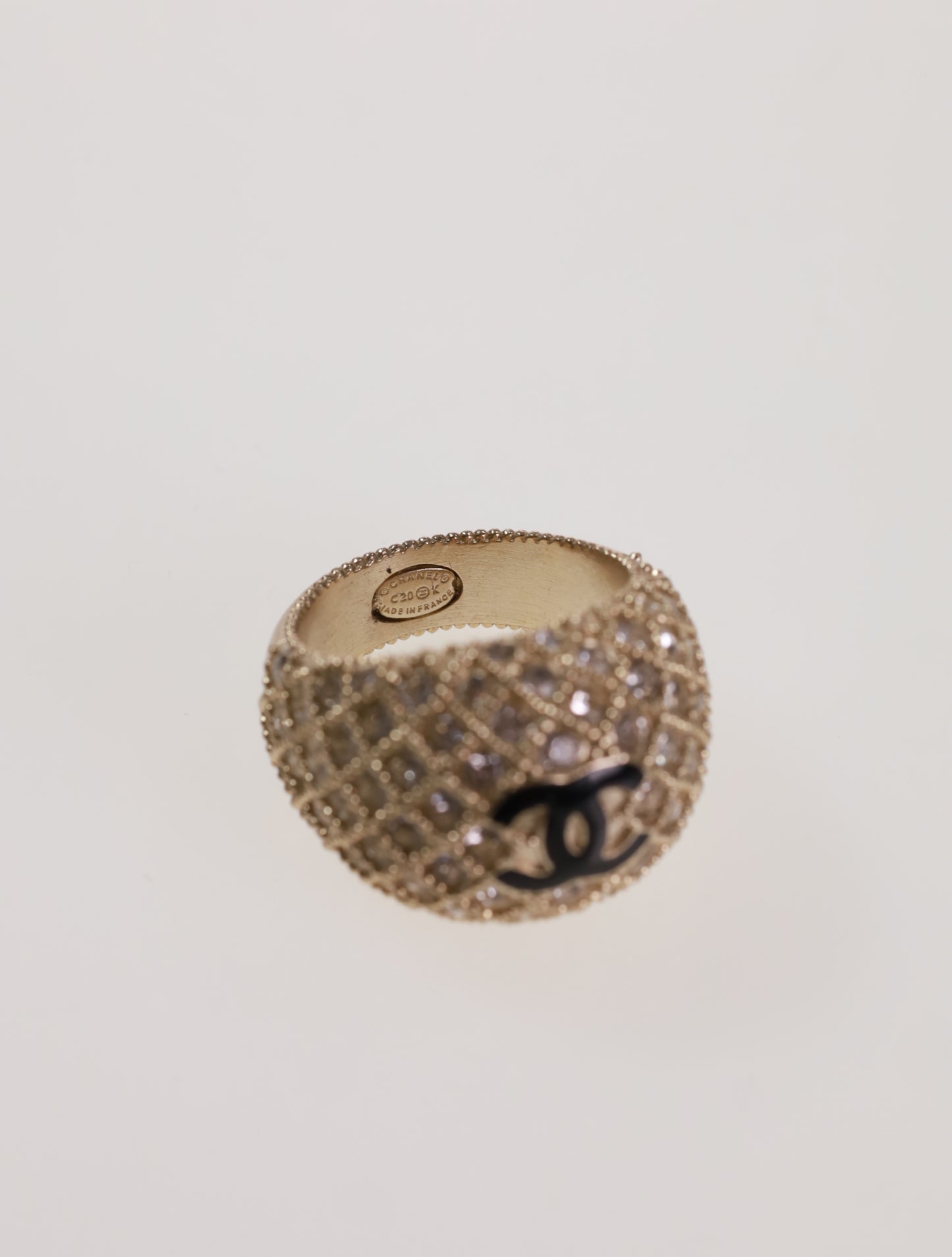 CHANEL Ring Kristall