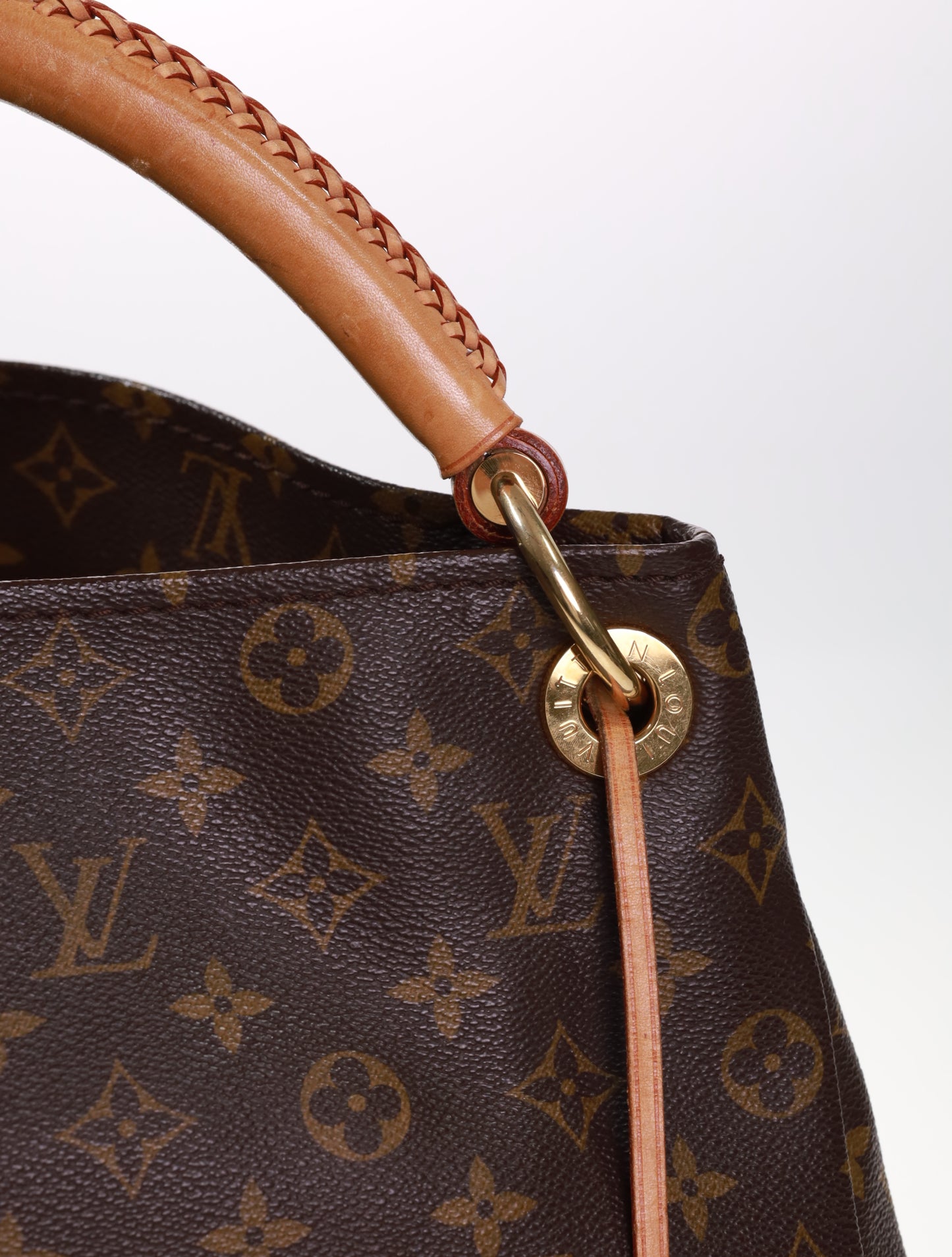 LOUIS VUITTON Artsy MM Monogram Braun