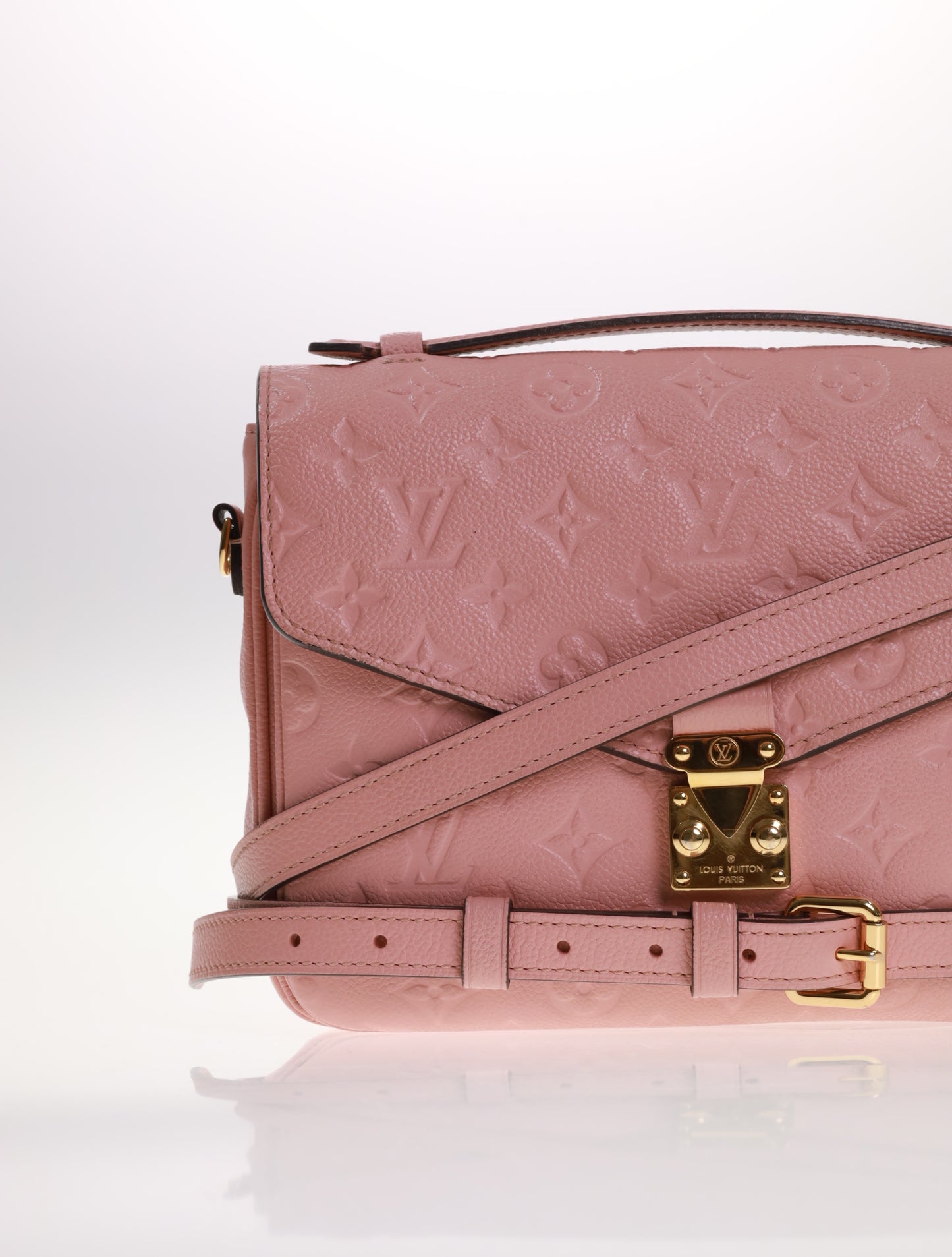 LOUIS VUITTON Pochette Metis Empreinte Rose