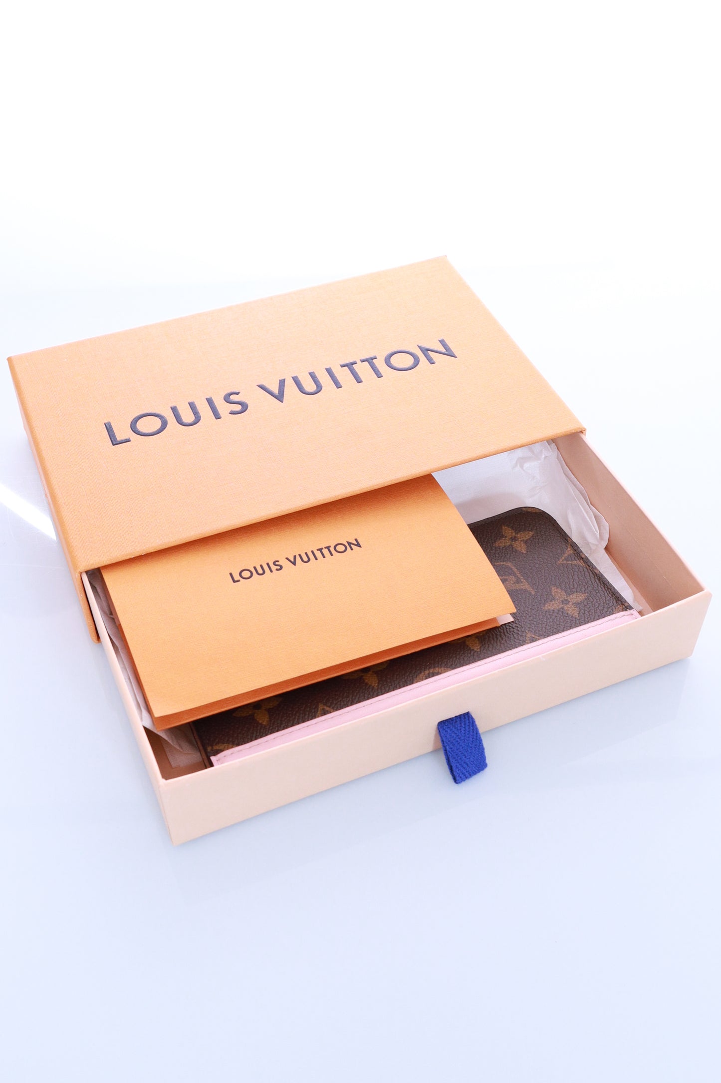 Louis Vuitton iPhone Folio Handyhülle Monogram Rose M68691