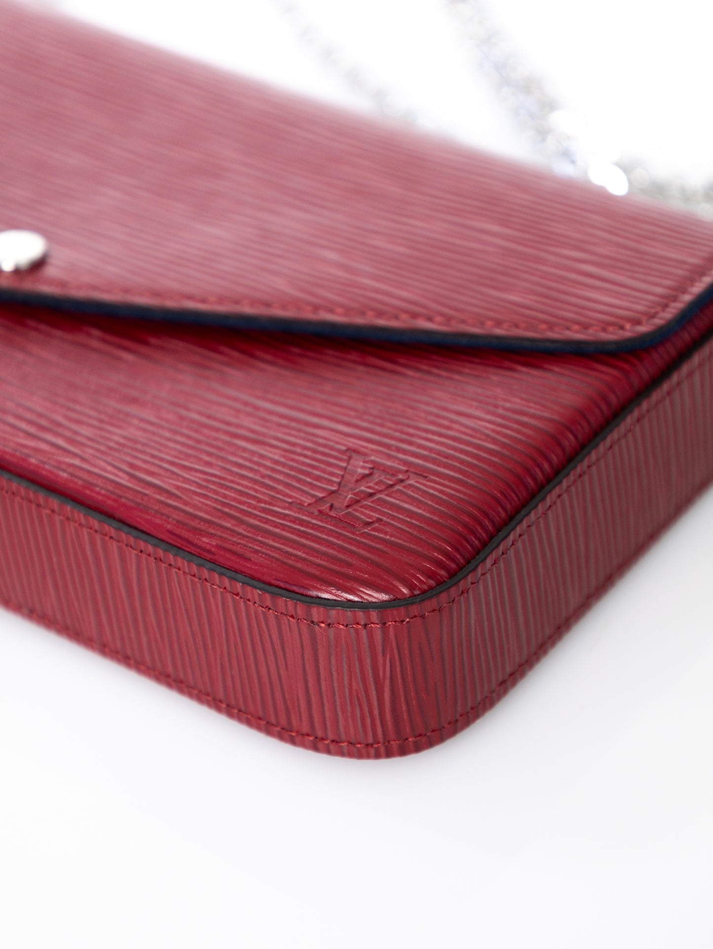 Louis Vuitton Felicie Epi Cherry M68629