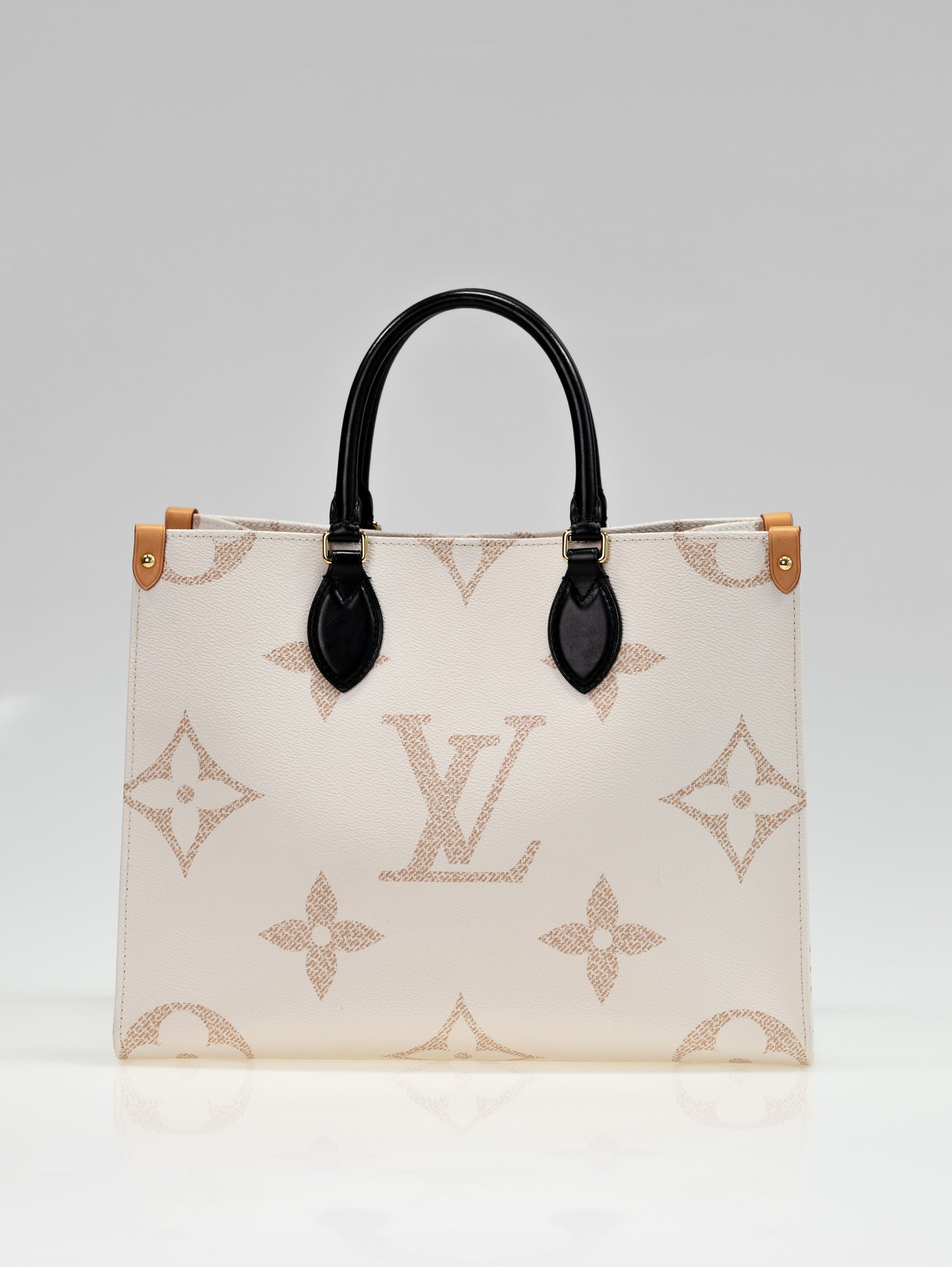 LOUIS VUITTON OnTheGo MM M46912 Autres Toiles Monogram