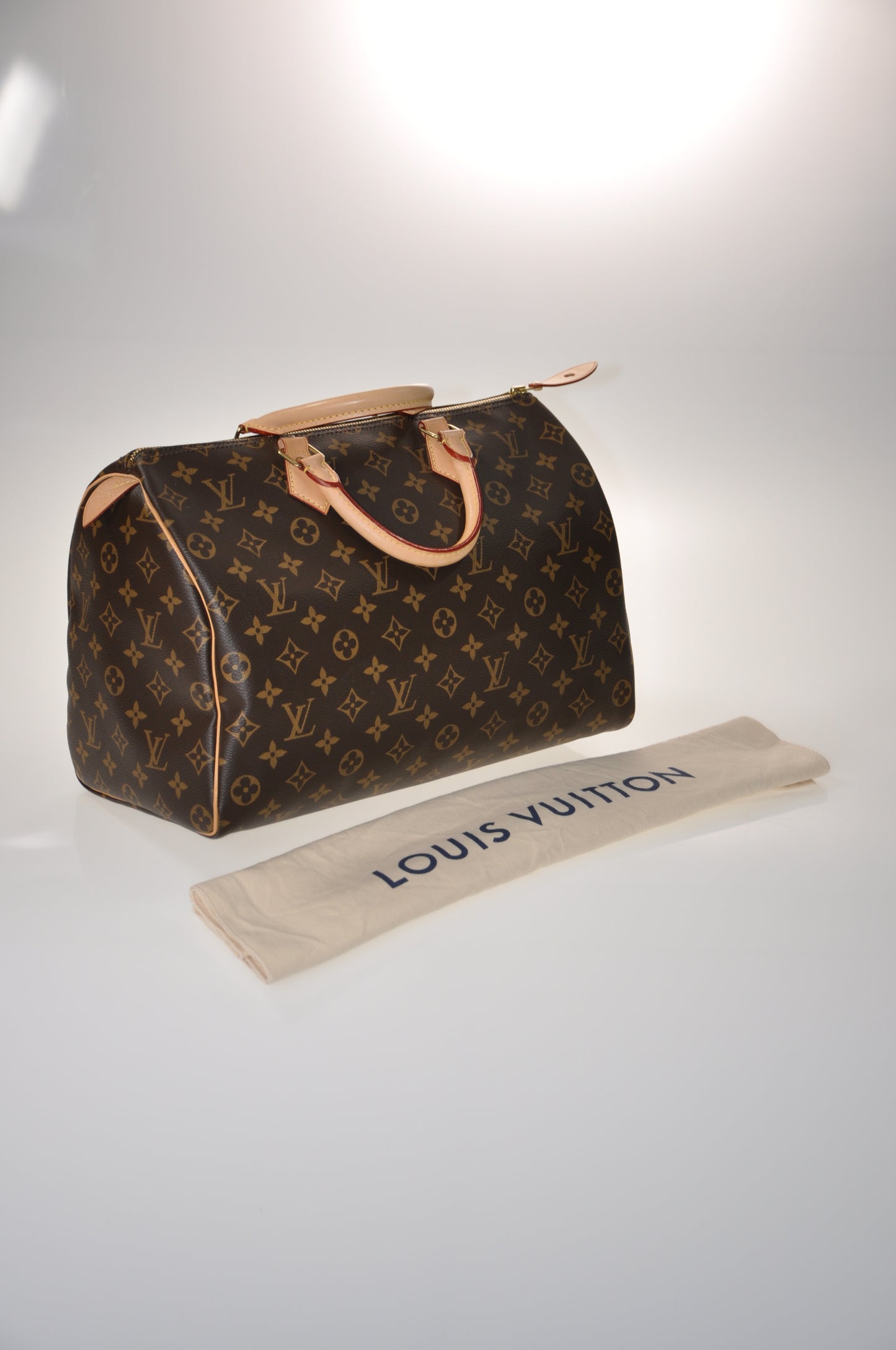 LOUIS VUITTON Speedy 35 Monogram