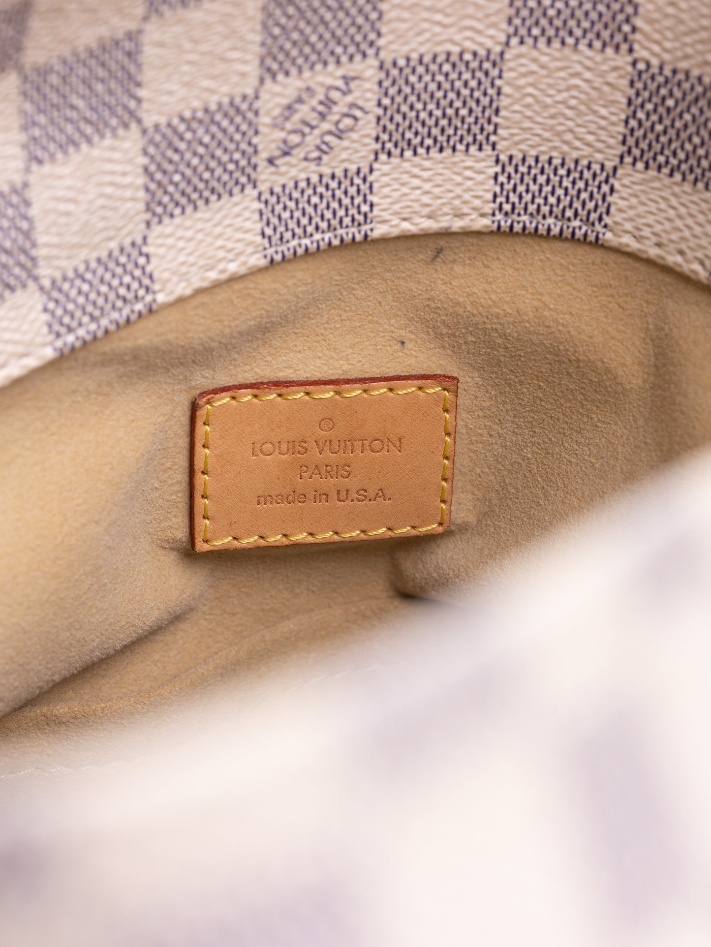 LOUIS VUITTON Artsy MM Damier Azur