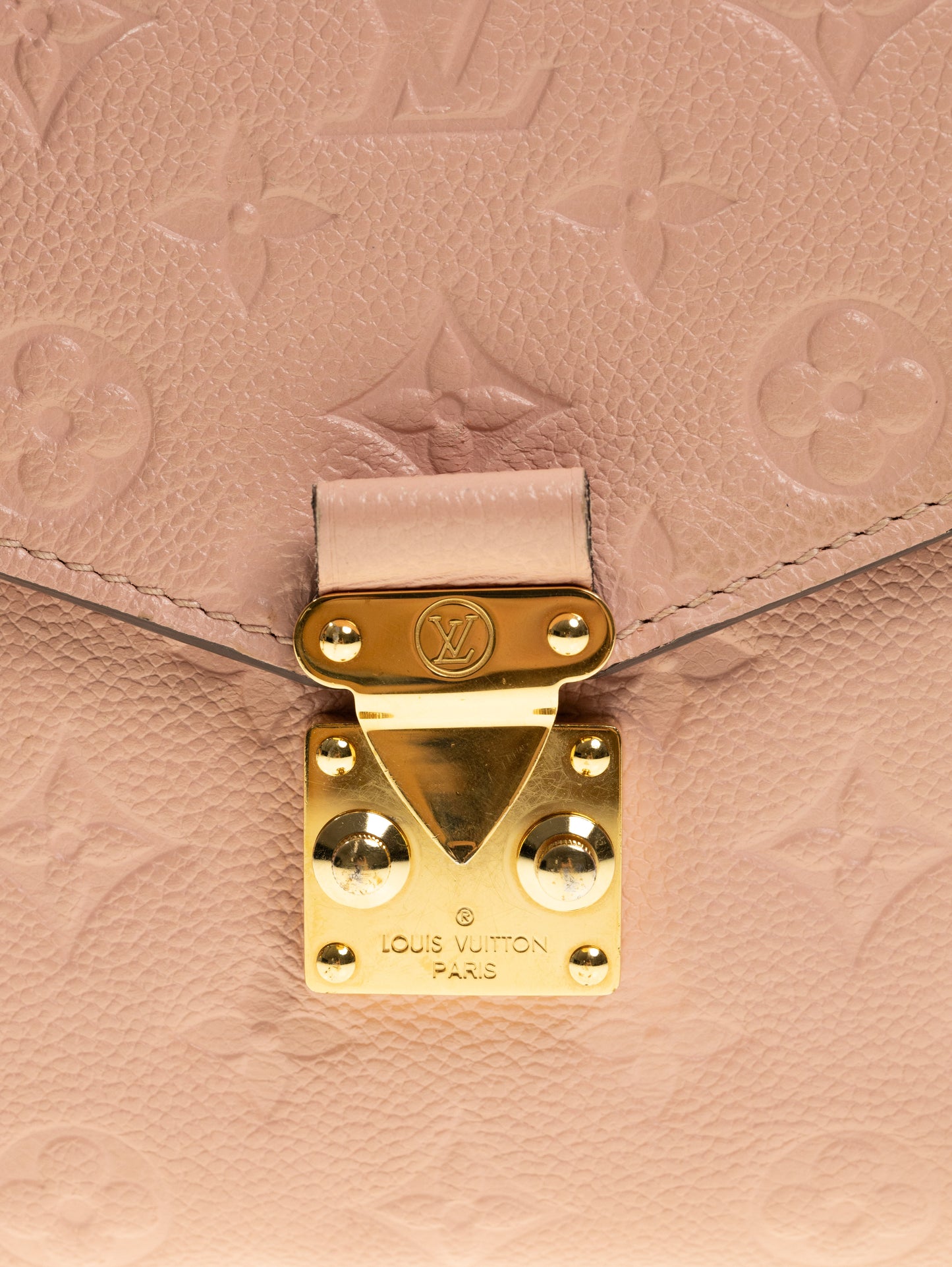 LOUIS VUITTON Pochette Metis Empreinte Rose