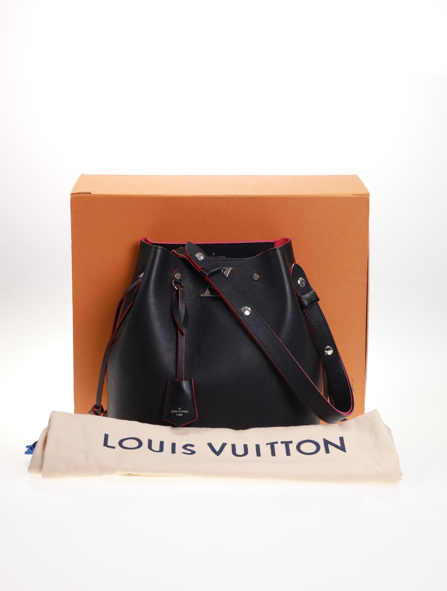 LOUIS VUITTON Bella Tote M59203 Mahina Shopper Monogramma