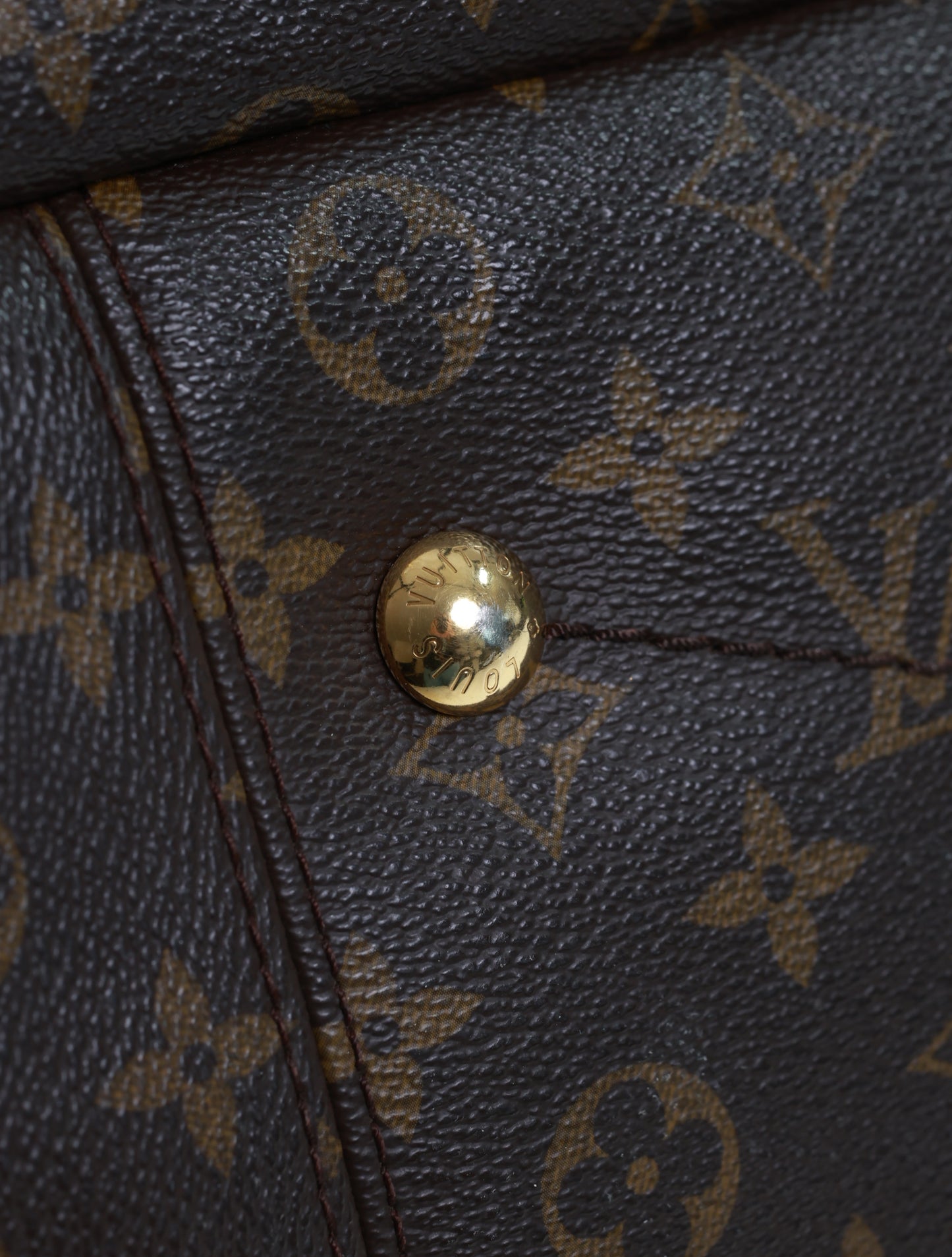 LOUIS VUITTON Artsy Monogram M40249