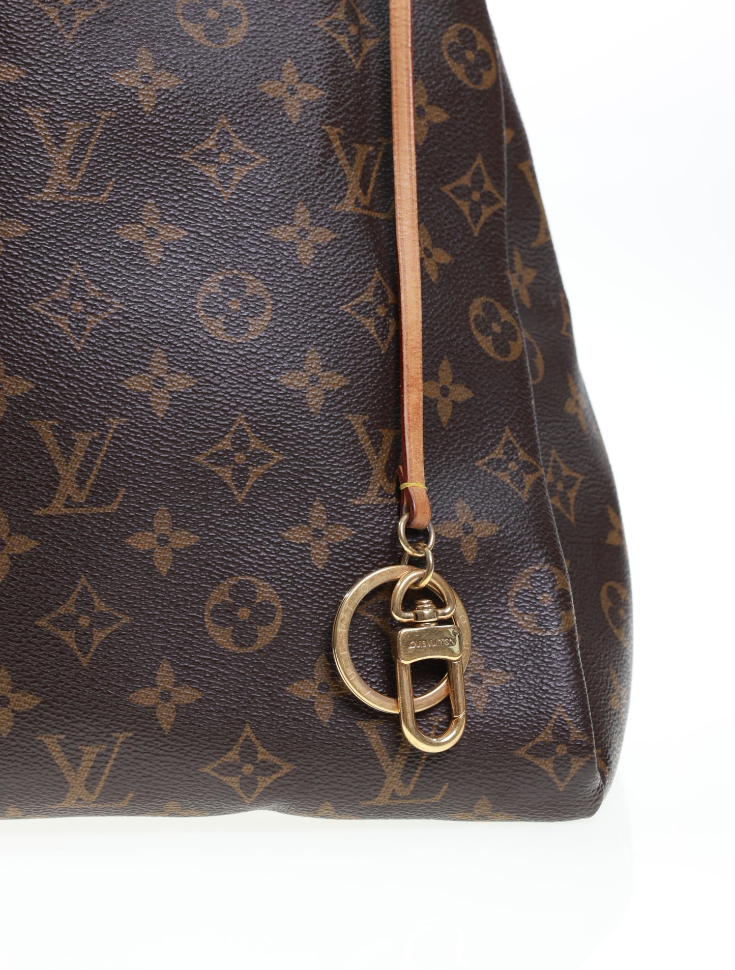 LOUIS VUITTON Artsy MM Monogram