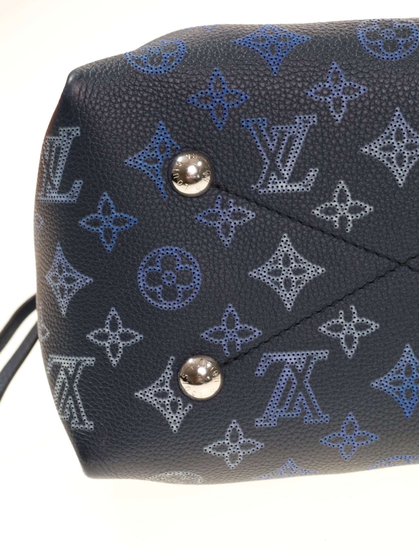 LOUIS VUITTON Bella M59203 Mahina