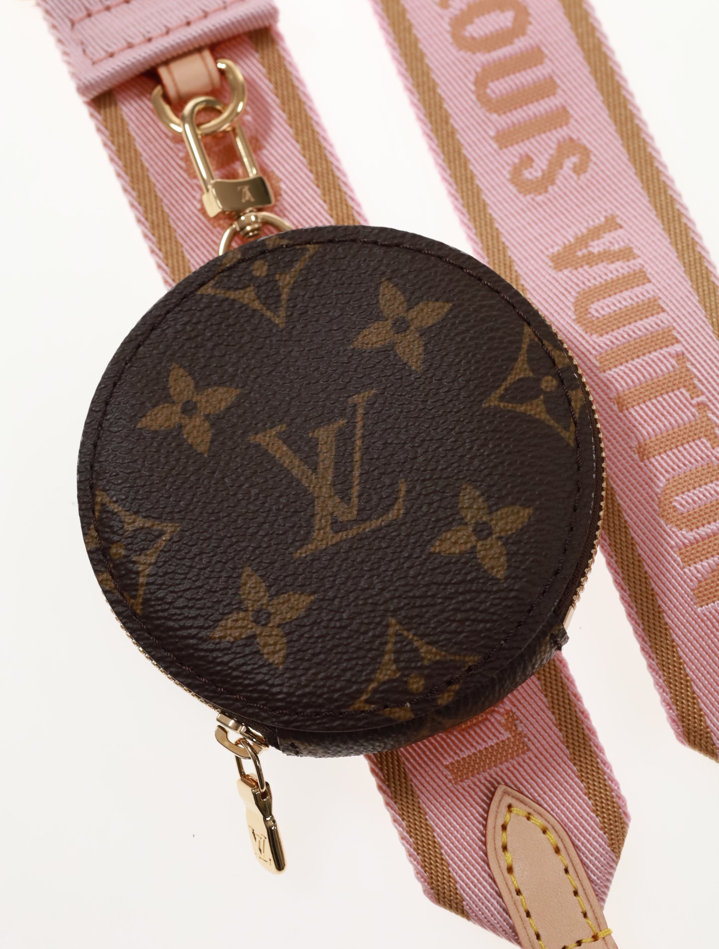 LOUIS VUITTON MULTI POCHETTE ACCESSORI M44813 kaki