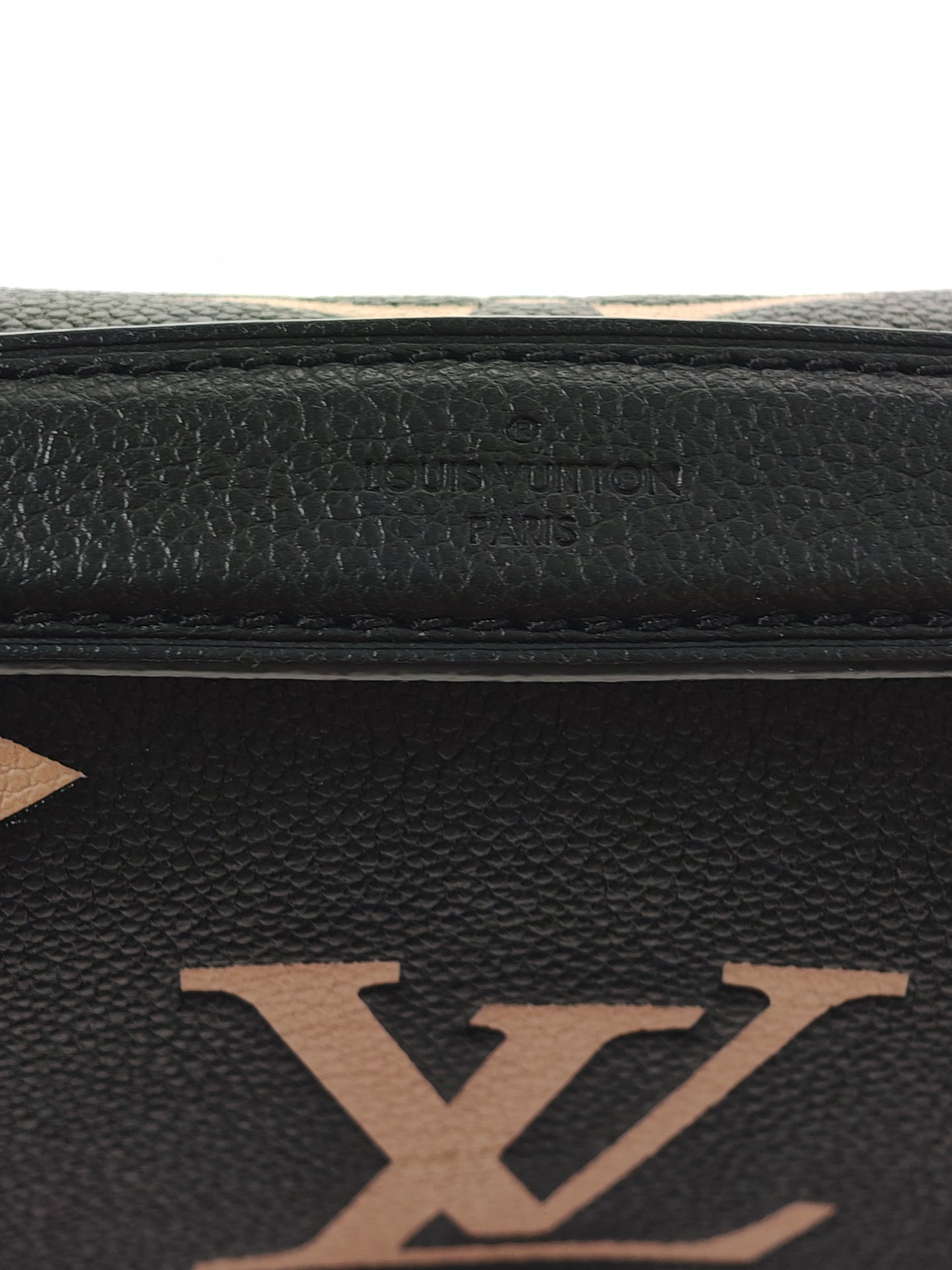 LOUIS VUITTON Pochette Metis Empreinte Bicolor Leder M45773 FULLSET