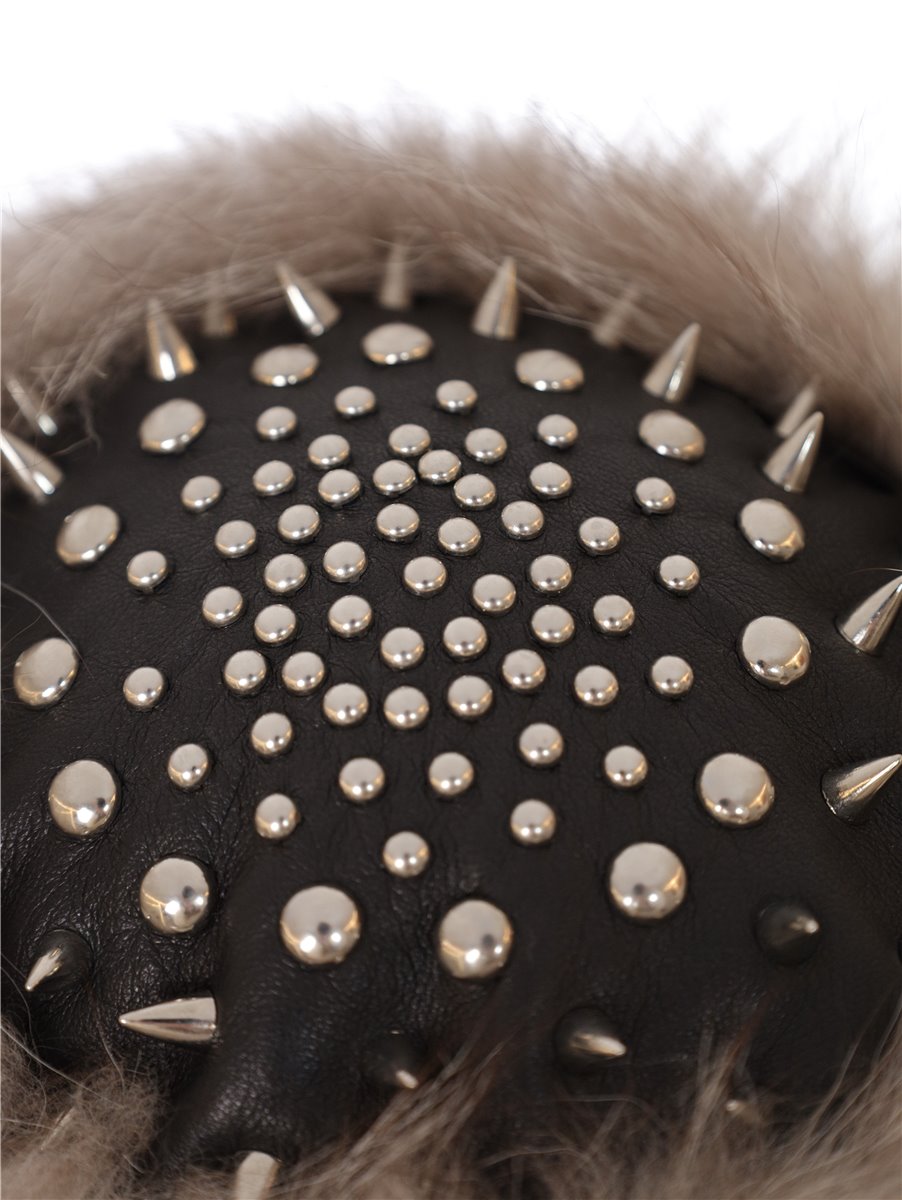 Fur hat with rivets real fur Finnraccoon